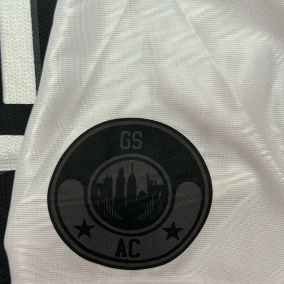 Gymshark Analis Mesh Top - Picture 3 of 4